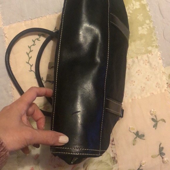 Prada black purse ( gently used) In very good condition (000312) - Picture 9 of 16